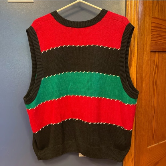 Highgate Sweater Vest - Picture 2 of 3